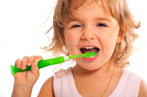 食後の歯磨きは気をつけて！大半の人がしがちな悪い癖