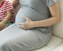 妊娠中の葉酸はいつまで必要？赤ちゃんのために摂取しよう
