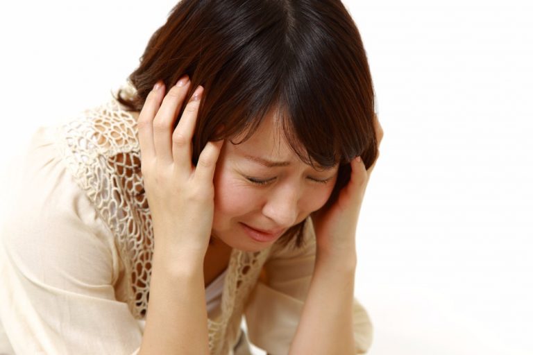 なんでなの？舌が黒くなる「黒毛舌症」の7つの原因と予防法 誰でもできる！1日5分マッサージ